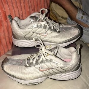 Nike woman’s size 6.5.